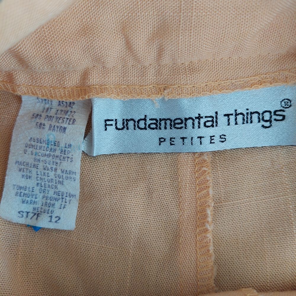 Vtg 90s Fundamental Things Petites Peach High Waisted Pleated Shorts 10P - Picture 2 of 10